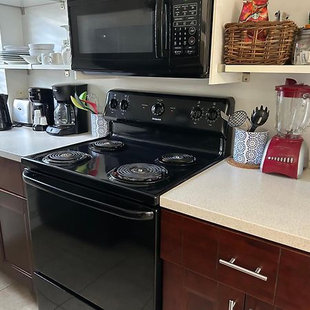Lambert Family Beach Apartments Fort Lauderdale Eksteriør billede