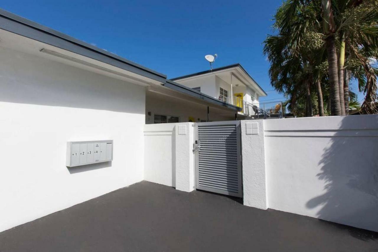 Lambert Family Beach Apartments Fort Lauderdale Eksteriør billede