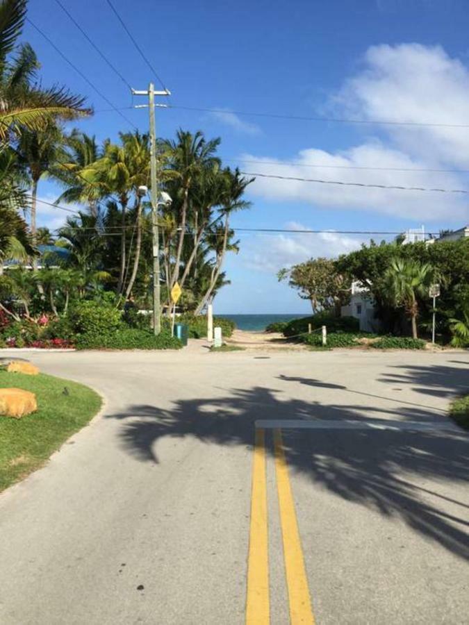 Lambert Family Beach Apartments Fort Lauderdale Eksteriør billede