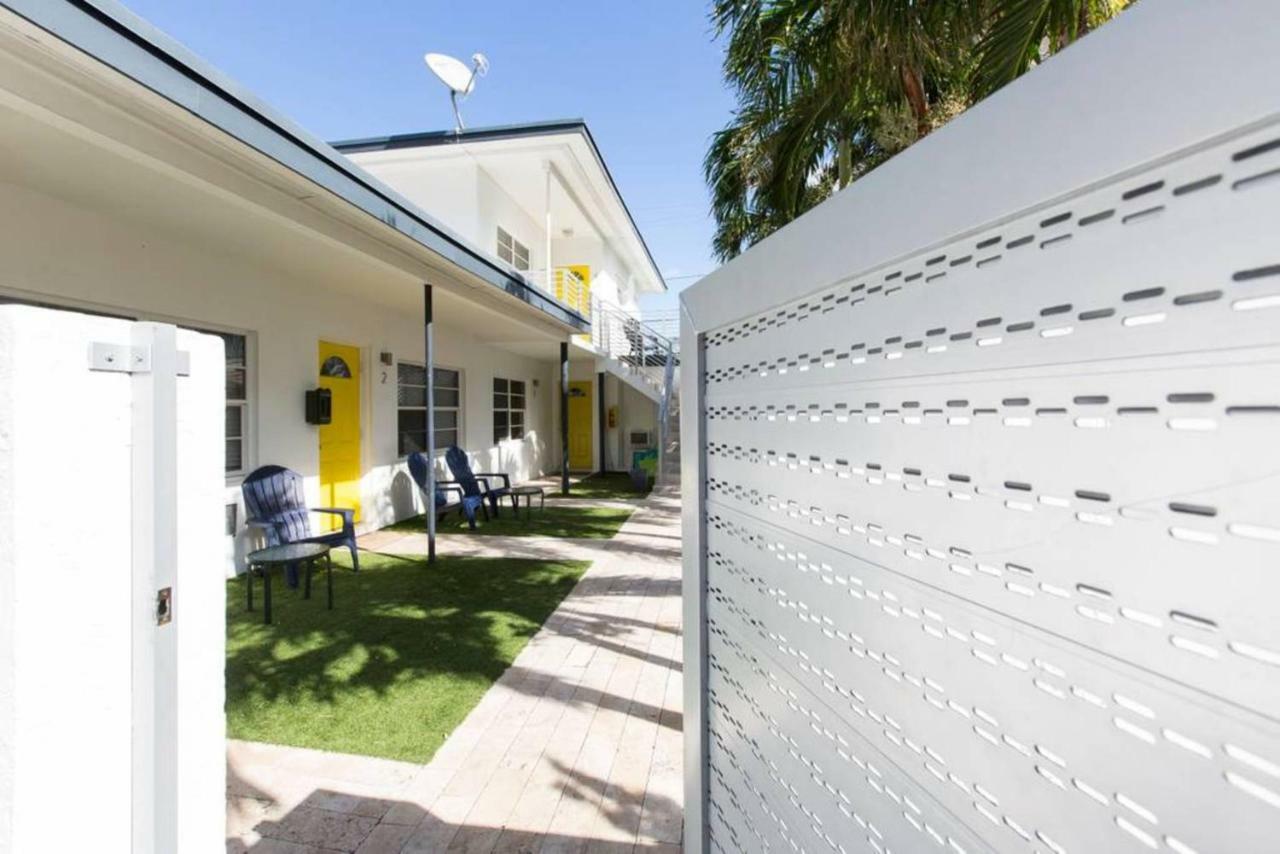 Lambert Family Beach Apartments Fort Lauderdale Eksteriør billede
