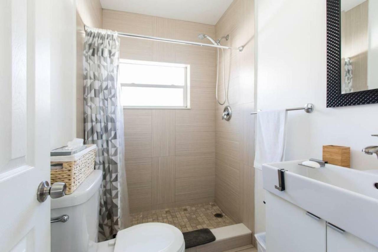 Lambert Family Beach Apartments Fort Lauderdale Eksteriør billede